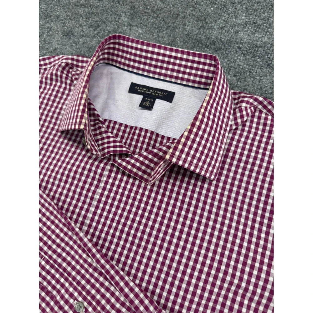 Banana Republic Button Down L/S Men M Classic Cotton Slim Fit Burgundy Gingham‎